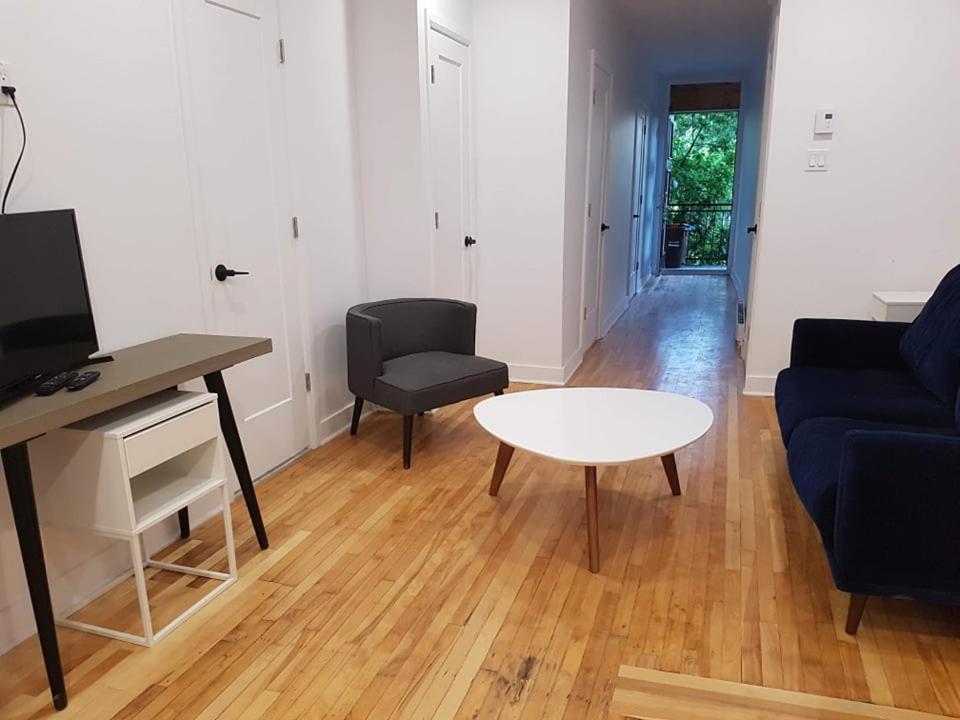 Continental Breakfast Ili Pet Friendly Ili Room A Montreal Zewnętrze zdjęcie